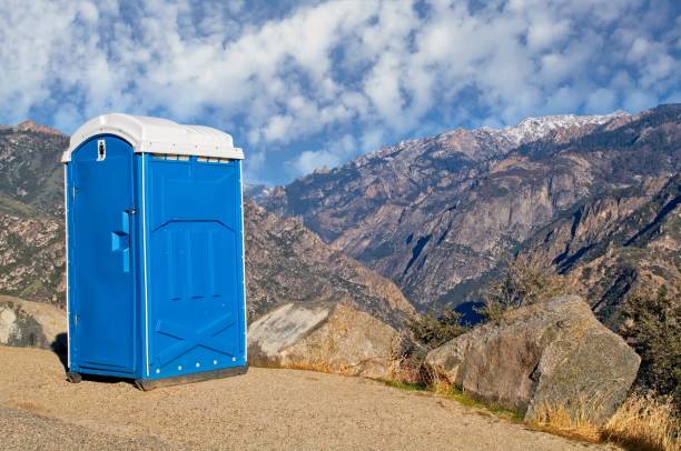 Best VIP or Luxury Restroom Trailers  in Quinlan, TX